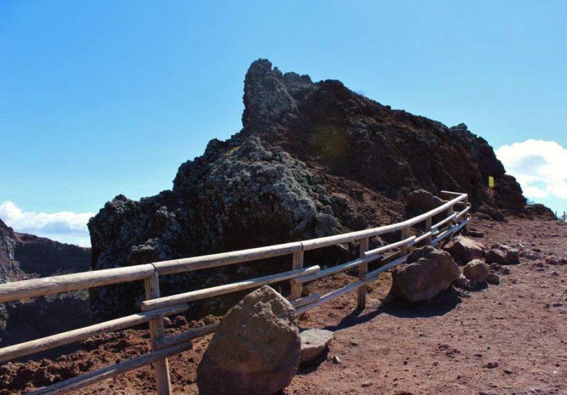 trekking sul cratere del Vesuvio