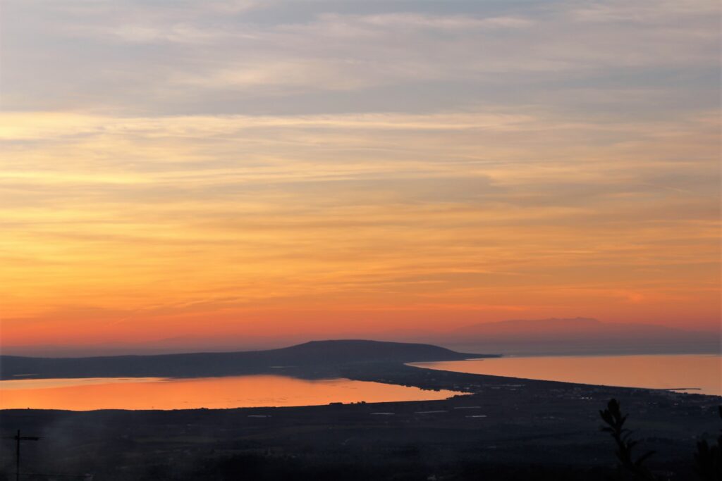 ischitella tramonto puglia